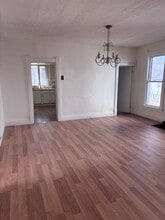 437 Wright St in La Salle, IL - Building Photo - Building Photo