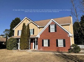 1645 Rose Pointe Dr in Loganville, GA - Building Photo