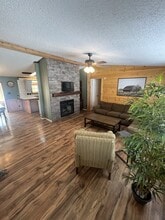 12 Ray Dr in Denver, PA - Building Photo - Building Photo