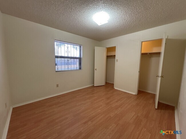 property at 3422 Chisholm Trail