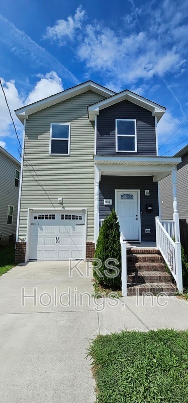 property at 1002 Carolina St