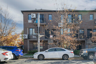 1900 Benson Ave in Brooklyn, NY - Foto de edificio - Building Photo