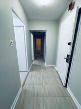 1537 WILLOWS APARTMENTS in Toronto, ON - Building Photo - Building Photo