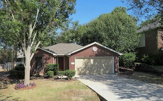 10926 Waterview Cir in Montgomery, TX - Building Photo