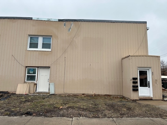 206 E Broadway St, Unit .#4