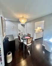 1 Angela Ln in Watertown, MA - Foto de edificio - Building Photo