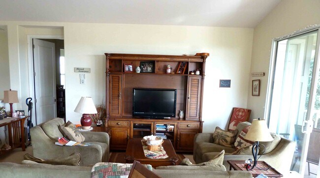 60 Hoohale St in Kihei, HI - Building Photo - Building Photo