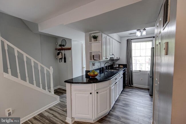 8607 Kenosha Ct in Lorton, VA - Building Photo - Building Photo