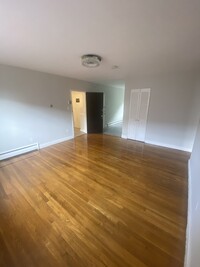 43 Selkirk Rd, Unit 1 in Boston, MA - Building Photo - Building Photo