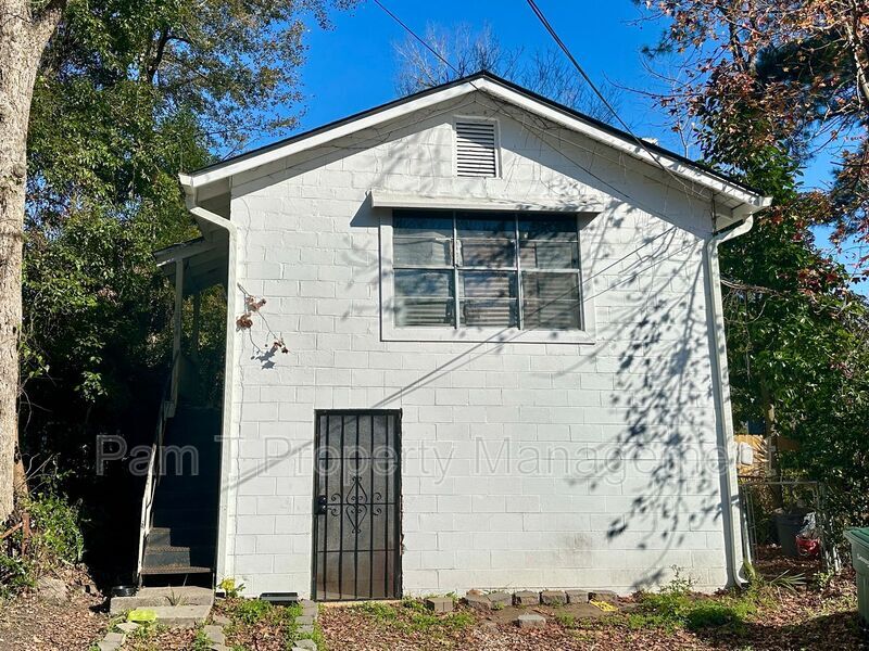 1304 E 34th St in Savannah, GA - Building Photo