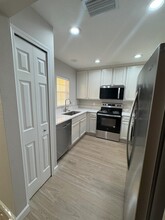 5335 River Rock Rd in Lakeland, FL - Building Photo - Building Photo
