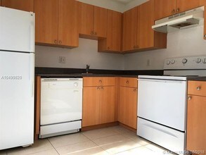 829 NW 46th Ave-Unit -829 in Plantation, FL - Building Photo - Building Photo