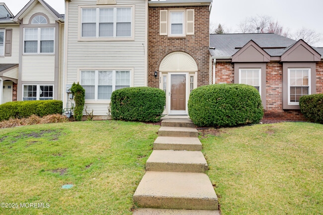 property at 203 Waverly Ct