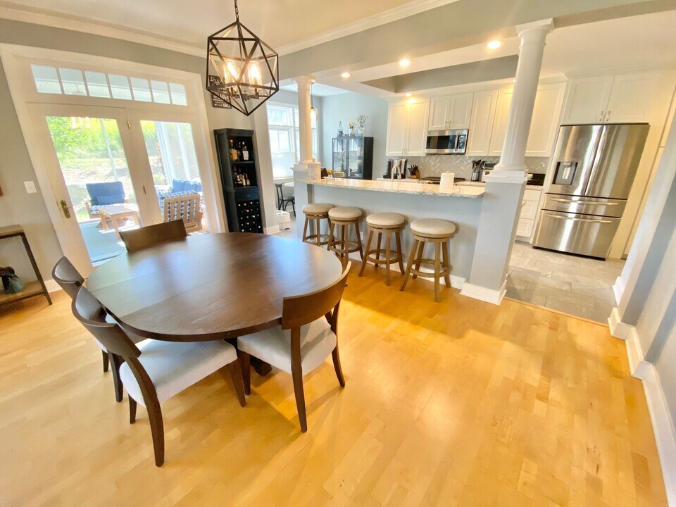 120 Fairway Dr in South Burlington, VT - Foto de edificio
