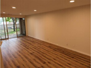 6328 Barrie Rd in Minneapolis, MN - Building Photo - Building Photo