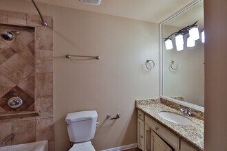 2921 Normah St in Dallas, TX - Foto de edificio - Building Photo