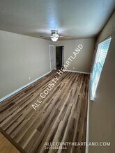 3326 Willow Creek Dr in Midwest City, OK - Building Photo - Building Photo