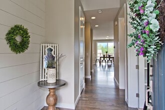 9216 Brinkley Ave SE in Snoqualmie, WA - Building Photo - Building Photo