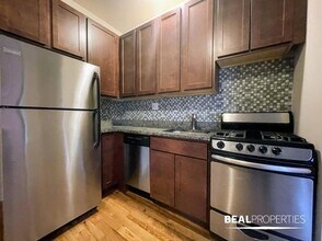 1311 Oak Ave in Evanston, IL - Building Photo - Building Photo