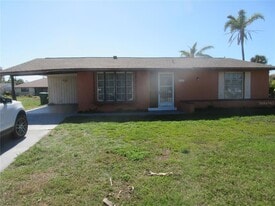 22153 Olean Blvd in Port Charlotte, FL - Building Photo