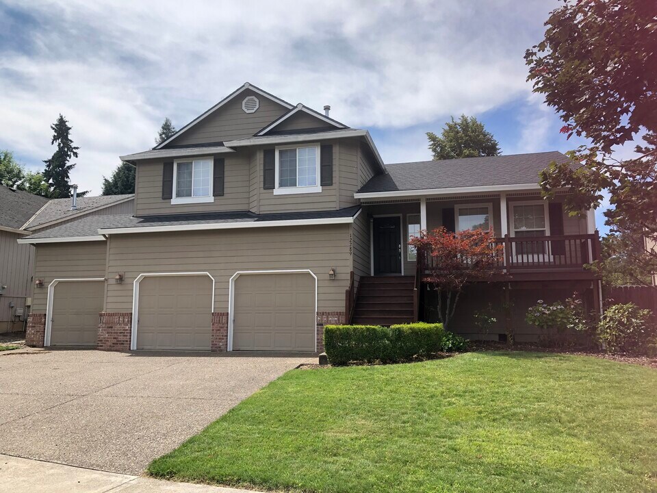 12289 SW 114th Ter in Portland, OR - Foto de edificio