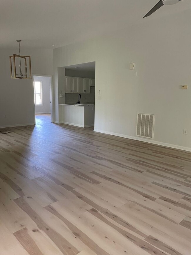 4128 Breezewood Dr in Wilmington, NC - Building Photo - Building Photo