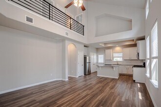 10817 Harwood Overlook Pass in Austin, TX - Building Photo - Building Photo