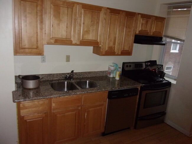 property at 1532 N 17th St