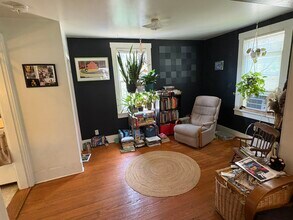 837 Otto St in Iowa City, IA - Building Photo - Building Photo