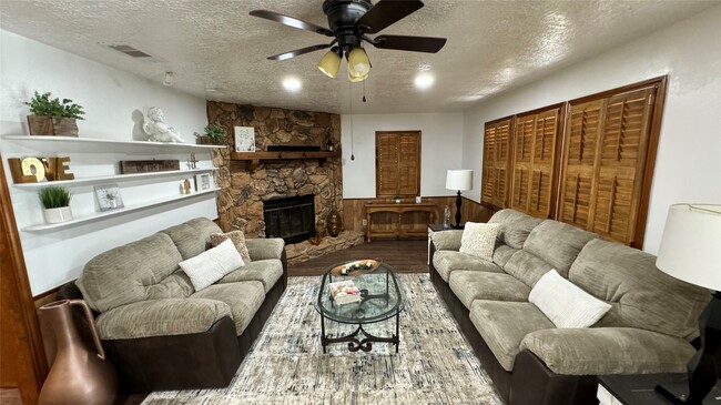 property at 318 Baletka Blvd