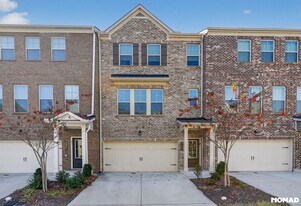 3447 Hidden Valley Cir in Lawrenceville, GA - Building Photo