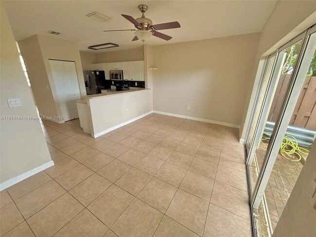 1490 NE 33rd Ave in Homestead, FL - Building Photo - Building Photo