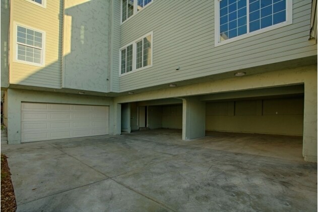 130 S Bonnie Brae St in Los Angeles, CA - Building Photo - Building Photo