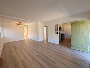 15635 Curtis Ave in Fontana, CA - Building Photo - Building Photo