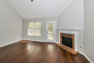 1830 Dewars Cove N in Memphis, TN - Foto de edificio - Building Photo