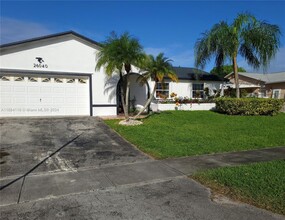 26040 SW 130th Pl in Homestead, FL - Building Photo - Building Photo