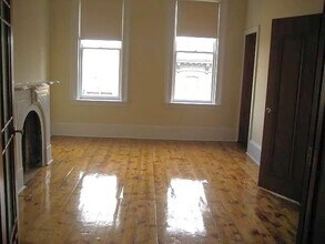 253 5th St in Jersey City, NJ - Building Photo - Building Photo