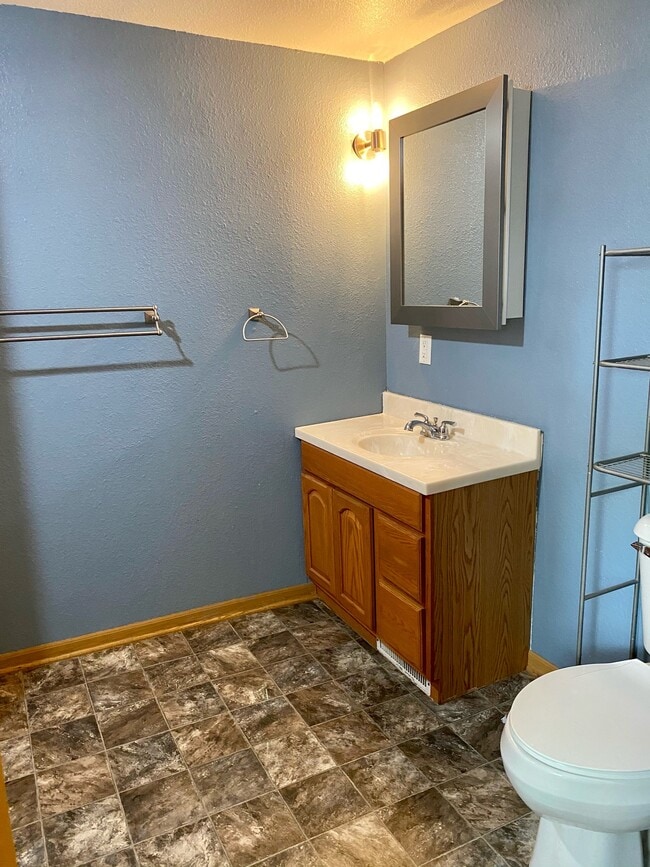 20532 230th St in Fort Dodge, IA - Building Photo - Building Photo