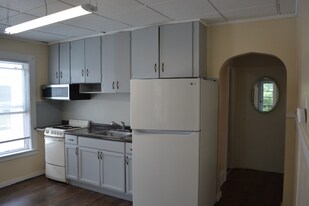 1654 Miller St in Utica, NY - Building Photo