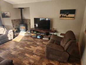 4603 Co Rd 1, Unit 2 BR, 1 BA in Alma, CO - Foto de edificio - Building Photo