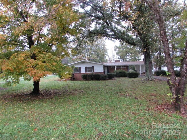 property at 9517 Westmoreland Rd
