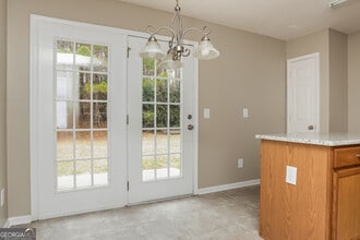 3387 Sable Chase Ln in Atlanta, GA - Building Photo - Building Photo