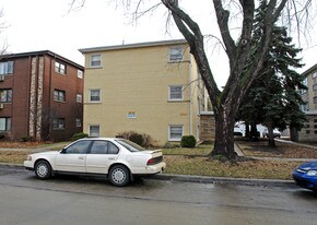 9221 S Kedzie Ave Apartments