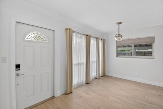 1606 NE 15th Ave in Fort Lauderdale, FL - Building Photo - Building Photo