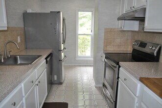 66 Mallard Dr in Farmington, CT - Building Photo - Building Photo
