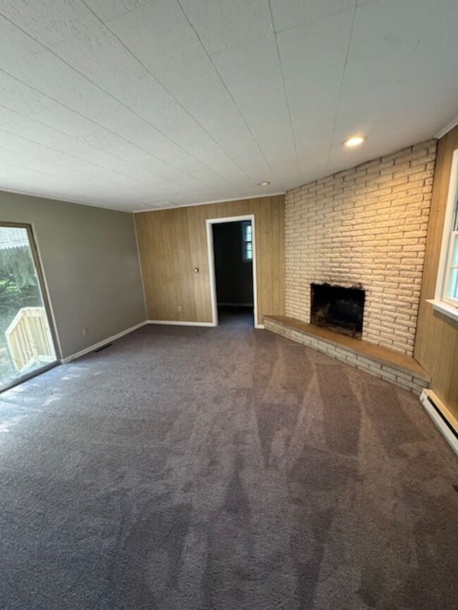 1406 E Paulding Rd in Fort Wayne, IN - Building Photo - Building Photo