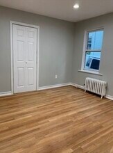 234 Corey Rd in Boston, MA - Foto de edificio - Building Photo