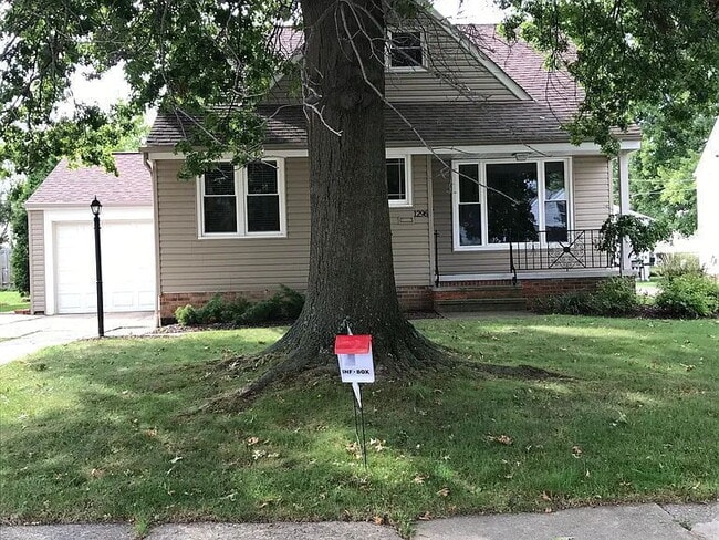 property at 1296 E Miner Rd