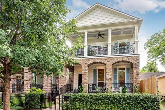 property at 1010 Nicholson St