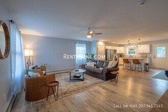 21 Wildwood Dr in Bangor, ME - Building Photo - Building Photo